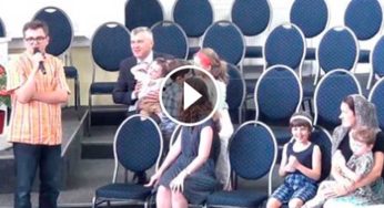Familia Bodnariu la biserica Filadelfia